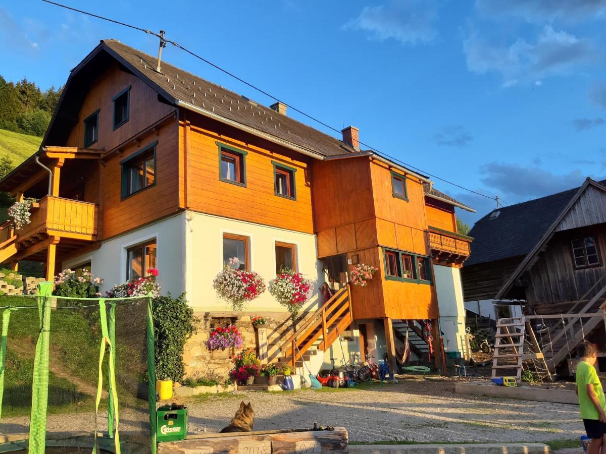 Bauernhof Schirfhof Michaelerberg